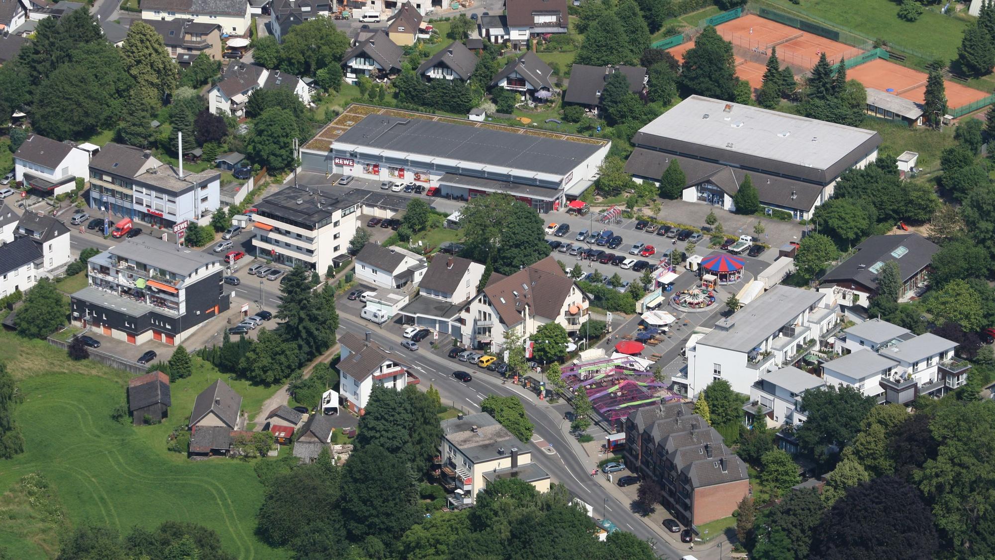 Luftaufnahme des Rösrather Ortsteils Forsbach.