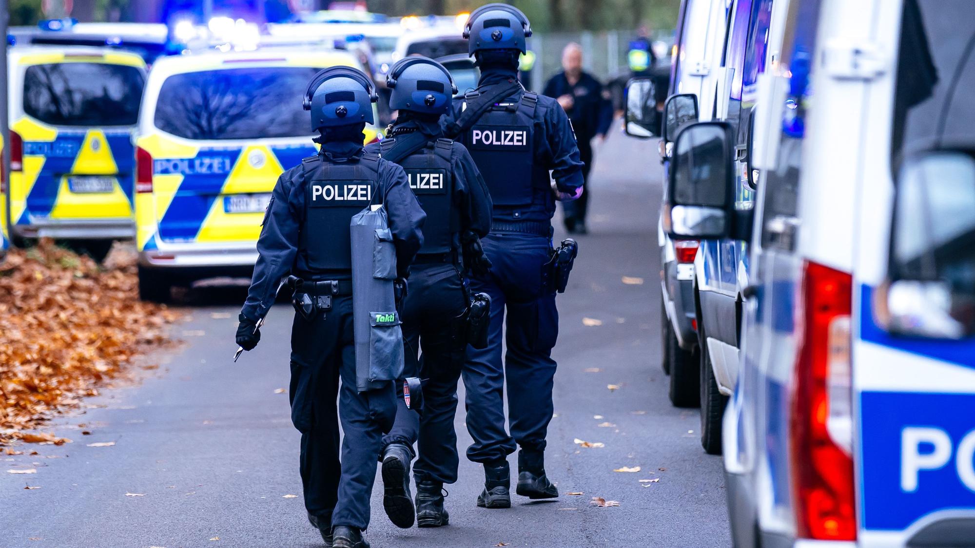 Amokalarm - Gesamtschule Holweide