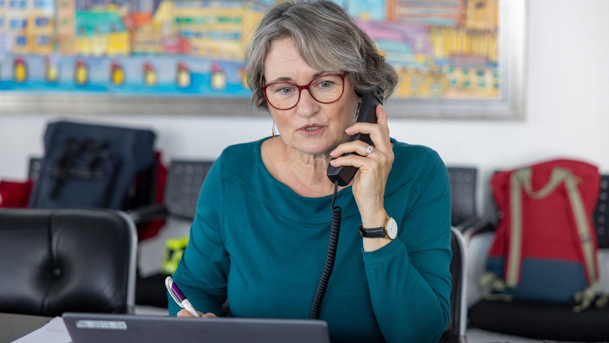 Iris Dockter-Kausen von wohn mobil sprang für den erkrankten Niklas Tönnihsen ein.