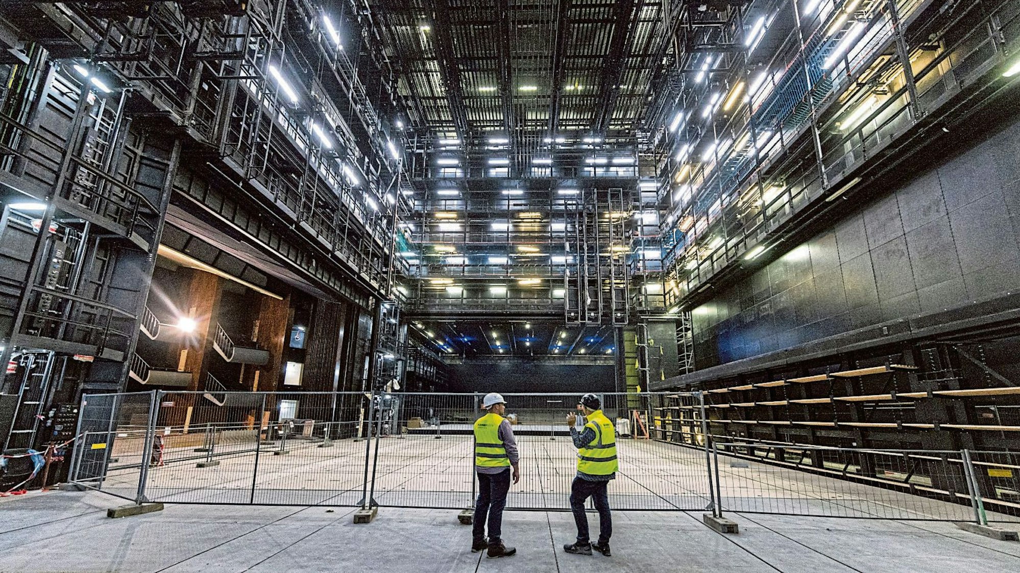 Das Bühnenhaus der Kölner Oper.
