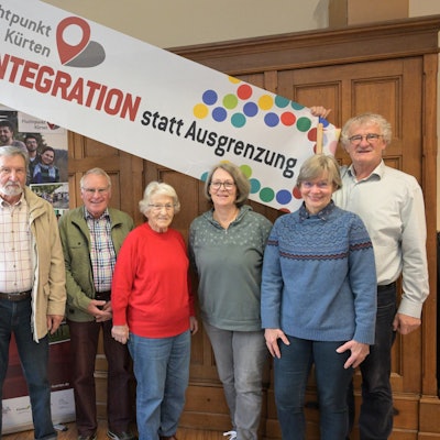 Das Team der Initiative Fluchtpunkt Kürten ist heute ein Dreh- und Angelpunkt bei der Unterstützung von Geflüchteten.