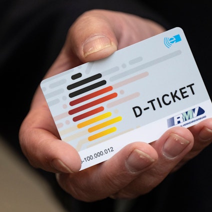 Das Deutschlandticket.