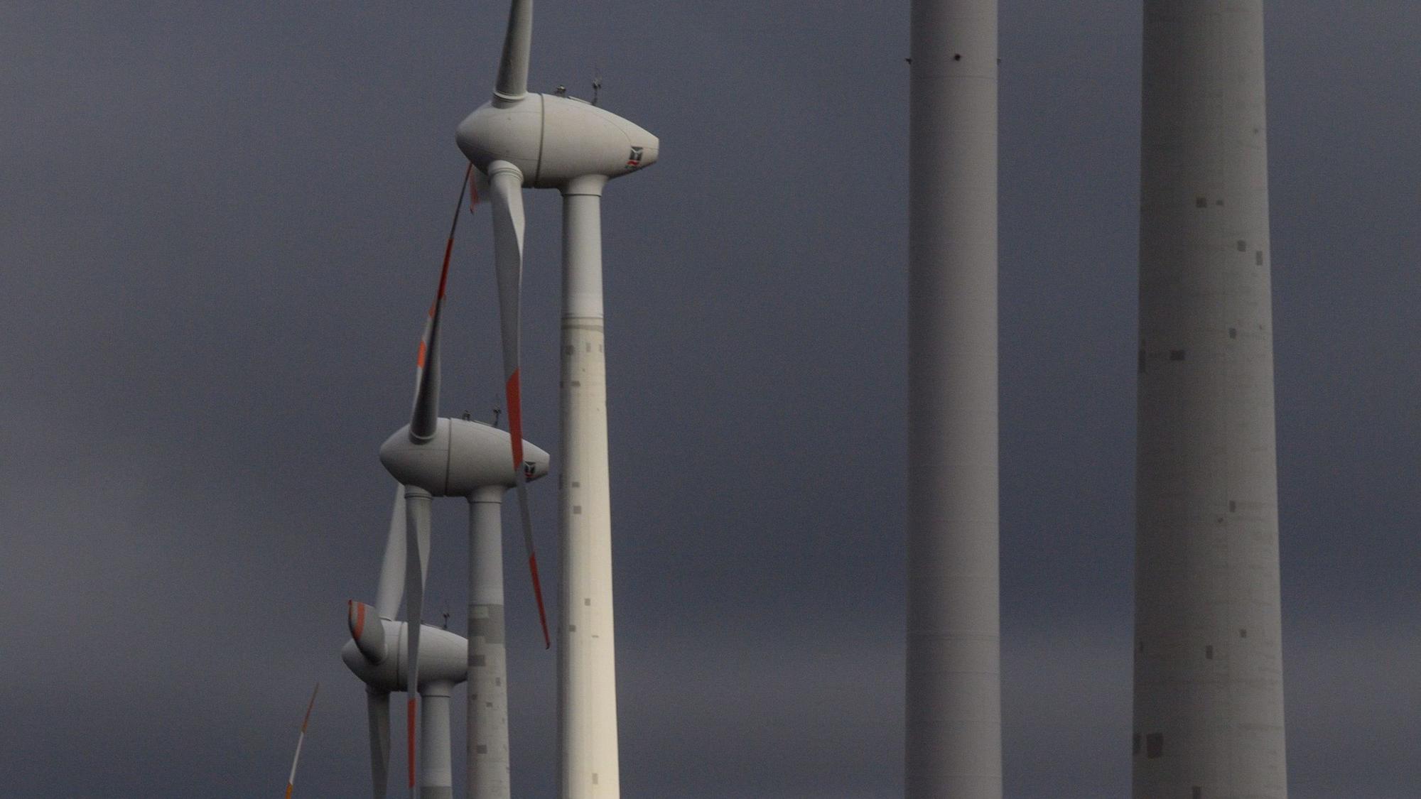 Noch immer wird über die erweiterte Konzentrationszone für Windkraftanlagen auf der Bornheimer Ville gestritten.