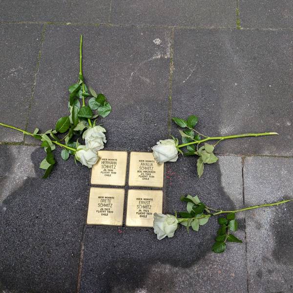 Stolpersteine, wie hier in Bornheim, erinnern an vielen Stellen in Deutschland an die Gräueltaten der Nazis.