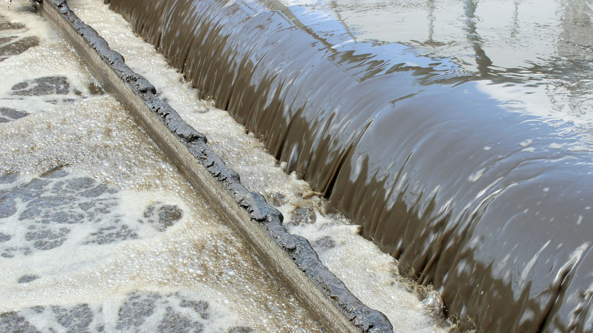 In Waldbröl sollen die Gebühren für die Entsorgung und die Aufbereitung von Schmutzwasser nach fünf Jahren 2026 erstmals wieder nach oben klettern.