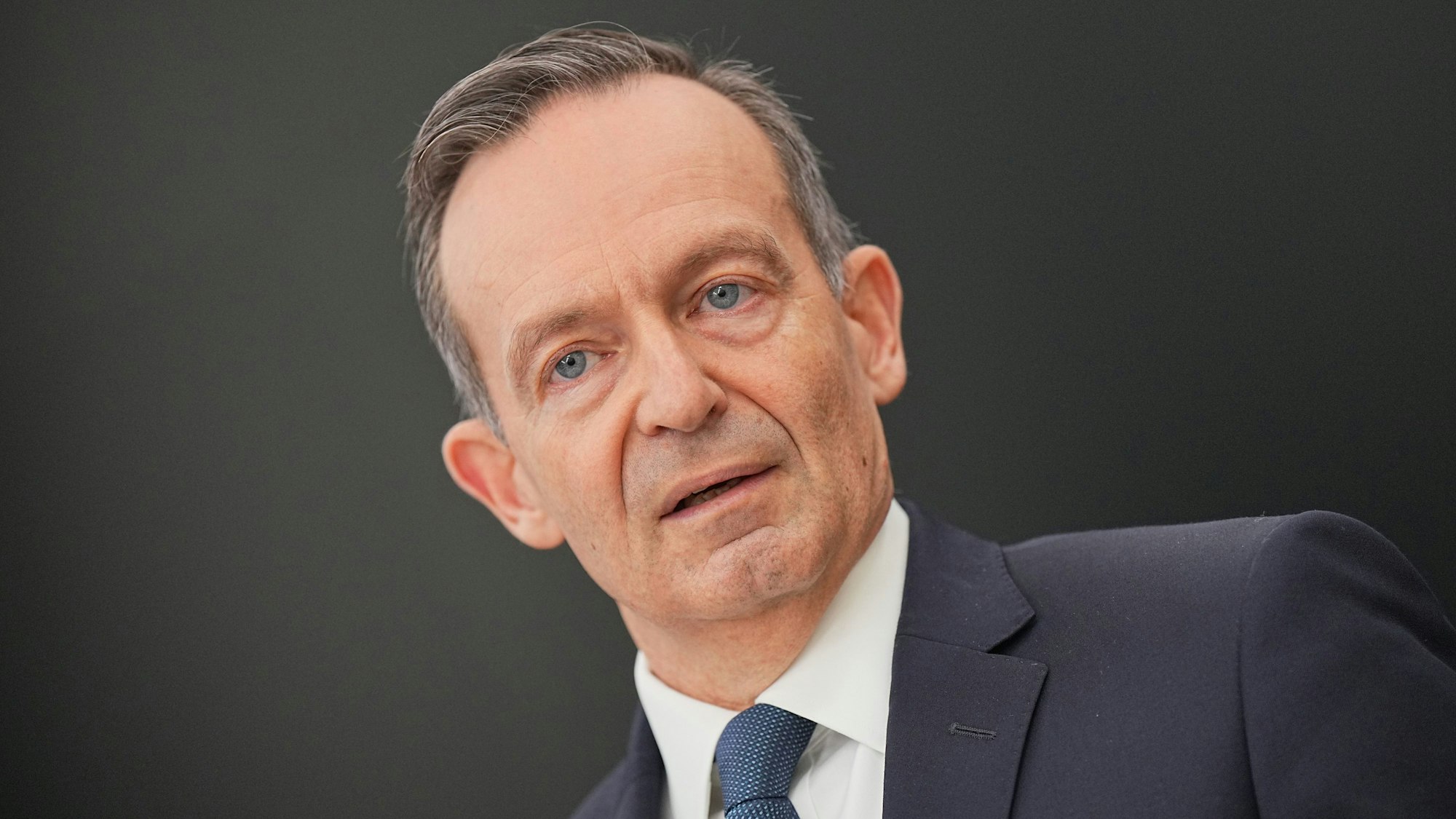 07.11.2024, Berlin: Volker Wissing (FDP), Bundesminister für Verkehr und Digitales, nimmt an einem Pressestatement nach dem Bruch der Ampel-Koalition teil. Foto: Michael Kappeler/dpa +++ dpa-Bildfunk +++