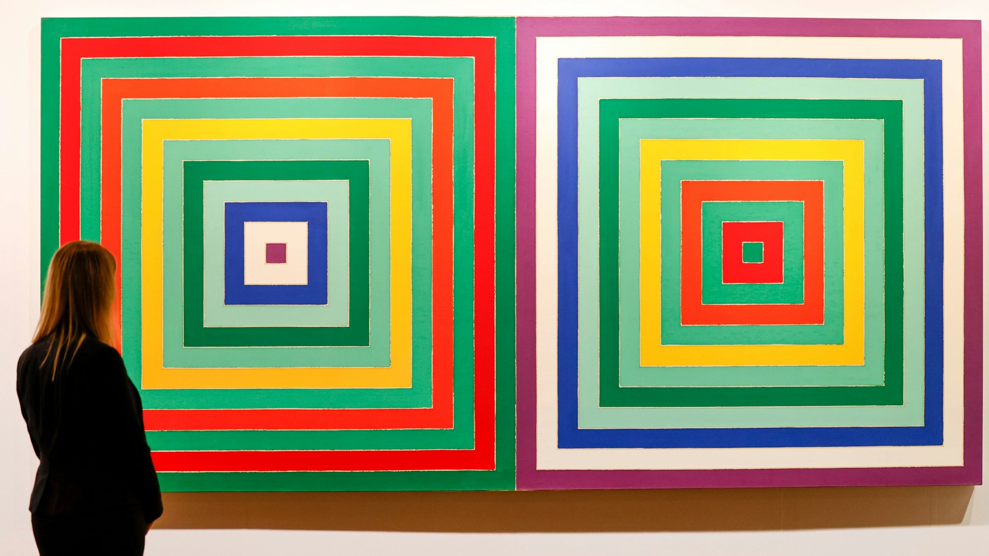 Wurde noch nicht verkauft: Frank Stellas „Green Double/Left N, Right 8“ von 1977 für 5.9 Millionen Dollar.