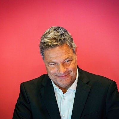 Robert Habeck (Grüne) ist in die sozialen Netzwerke zurückgekehrt – samt Hinweisen auf seine Kanzlerkandidatur. (Archivbild)