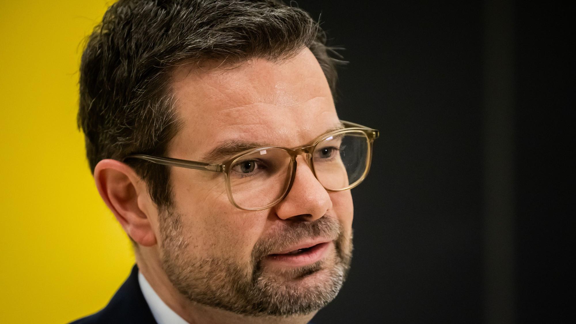 Marco Buschmann (FDP), scheidender Bundesminister der Justiz, gibt nach der Entlassung des Bundesfinanzministers Lindner durch den Bundeskanzler ein TV-Interview.