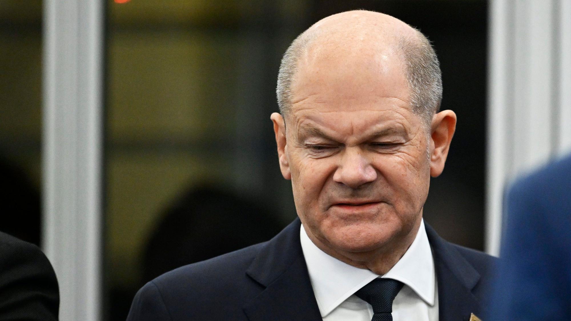 Germany's Chancellor Olaf Scholz arrives for a plenary session during an EU Summit at the Puskas Arena in Budapest, Friday, Nov. 8, 2024. (AP Photo/Denes Erdos)