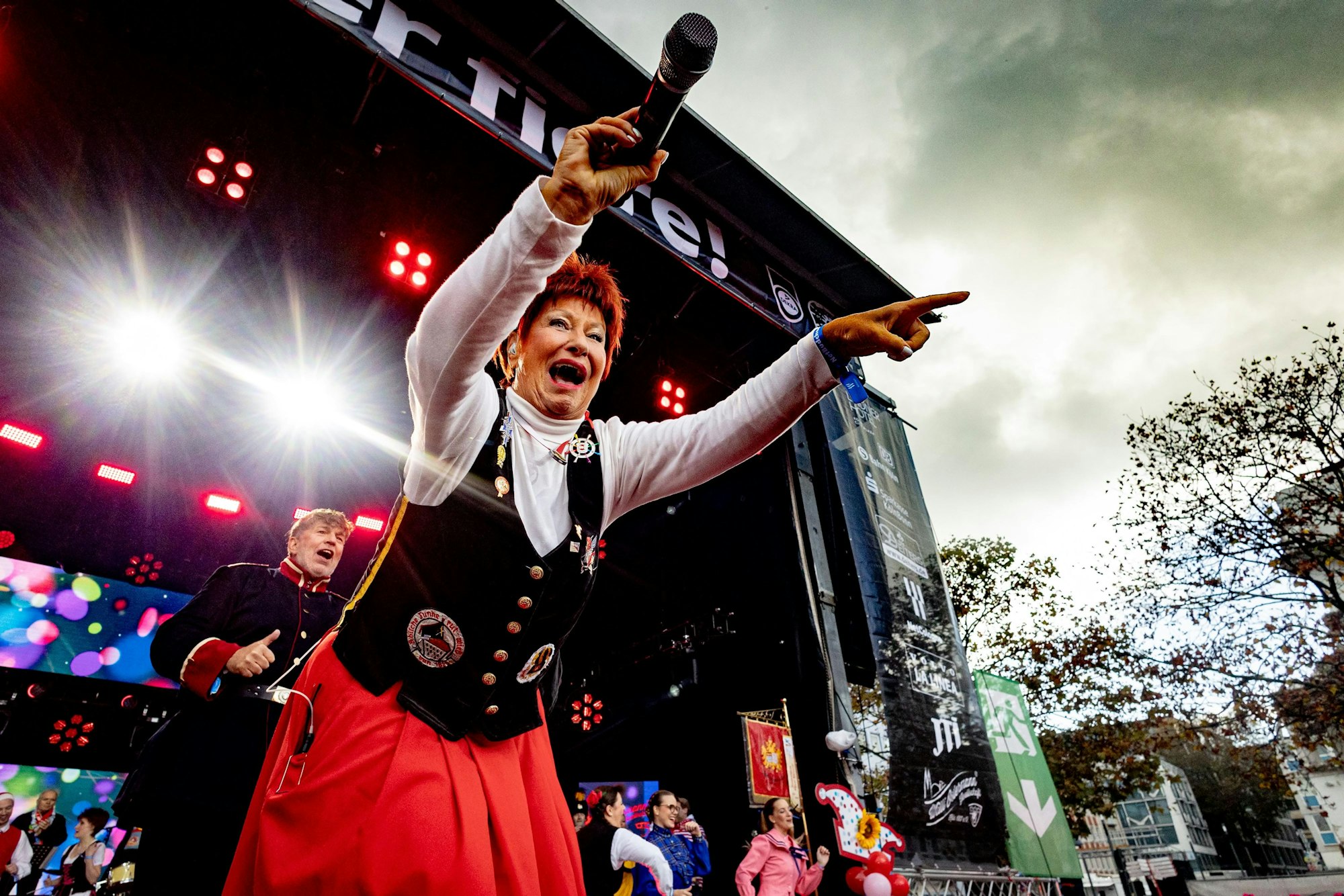 Stammgast auf der Bühne ist auch Marita Köllner.