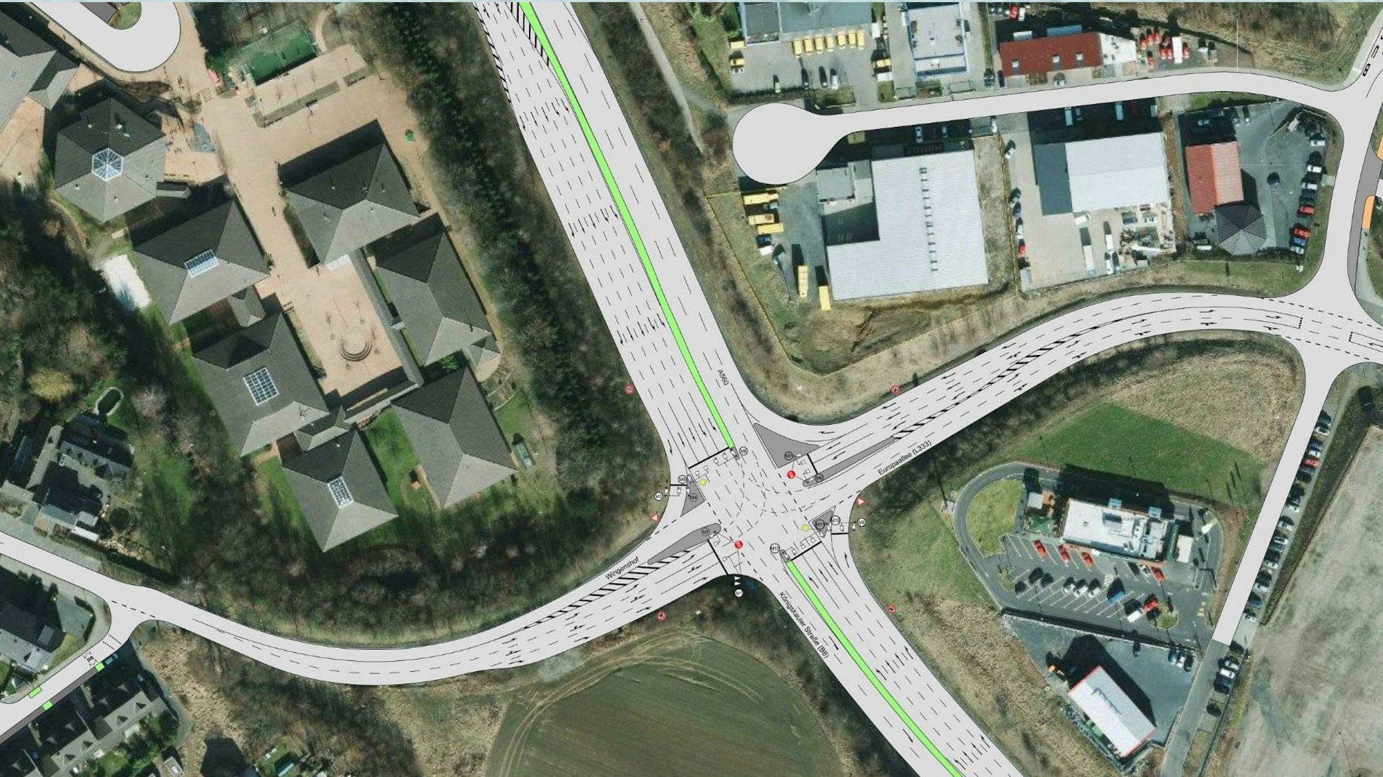Eine Aufnahme der Kreuzung am Autobahnende in Hennef von oben mit den skizzierten, geplanten Fahrspuren.