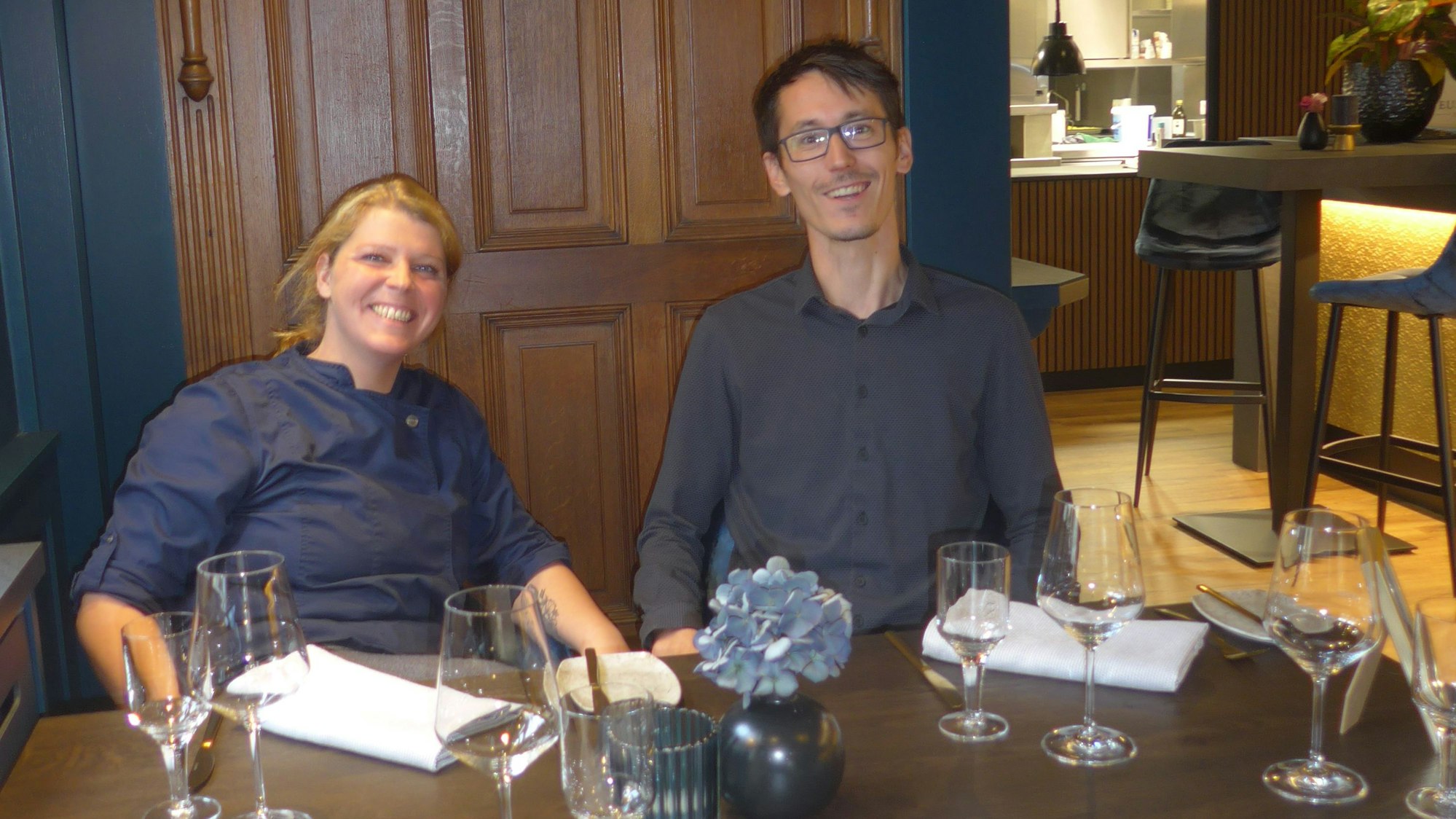 Rebecca Heber und David Pesch freuen sich über den gelungenen Neustart im Euskirchener Restaurant 1830