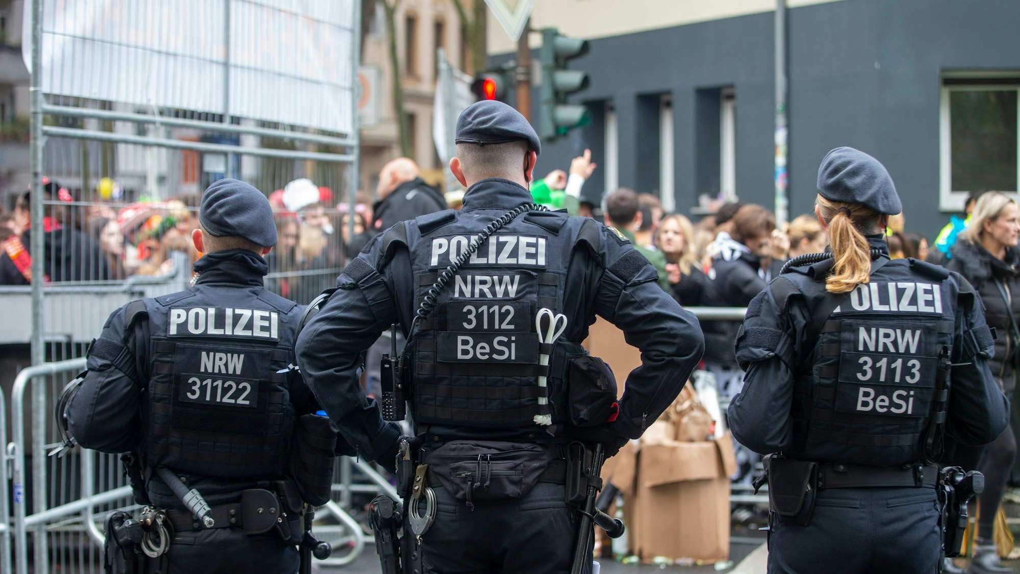 Karnevalsauftakt auf der Zülpicher Straße