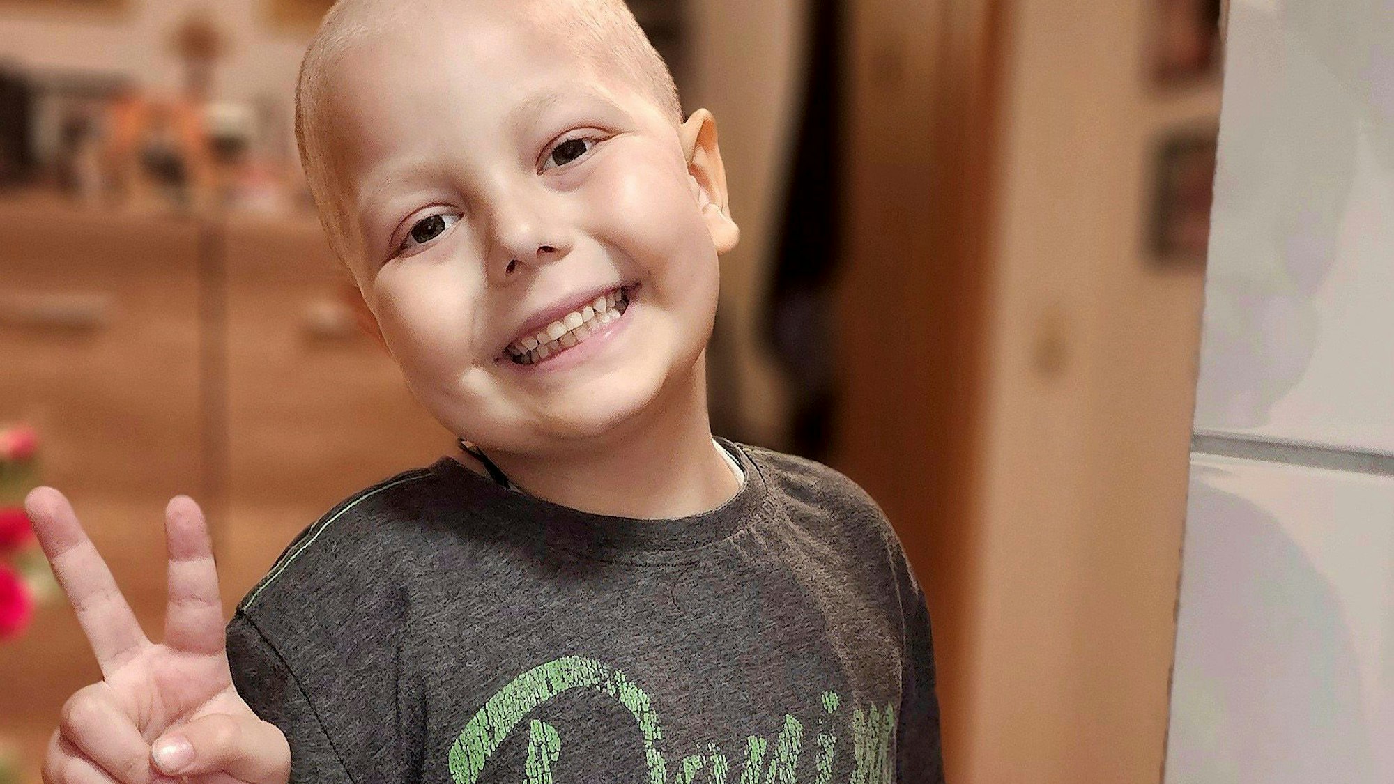 Der sechsjährige Ilias leidet an Blutkrebs, er braucht eine Stammzellspende.