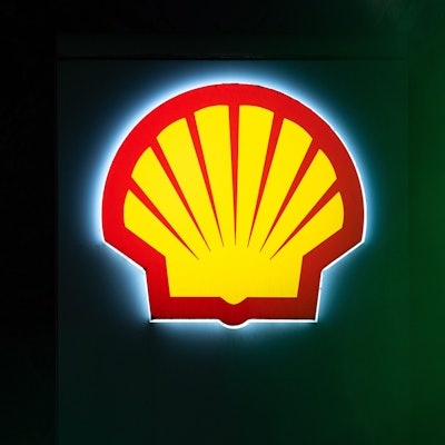 Der Öl- und Erdgaskonzern Shell muss seinen CO2-Ausstoß doch nicht drastisch reduzieren.