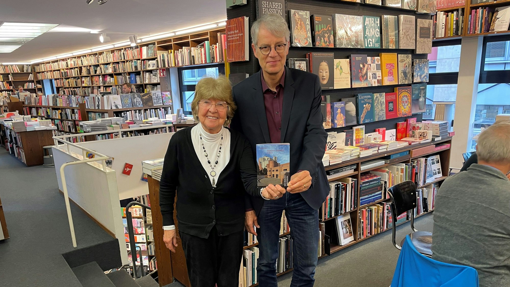 Frau Prof. Dr. Hiltrud Kier und ihr Mitstreiter, der frühere Diözesanbaumeister Martin Struck.