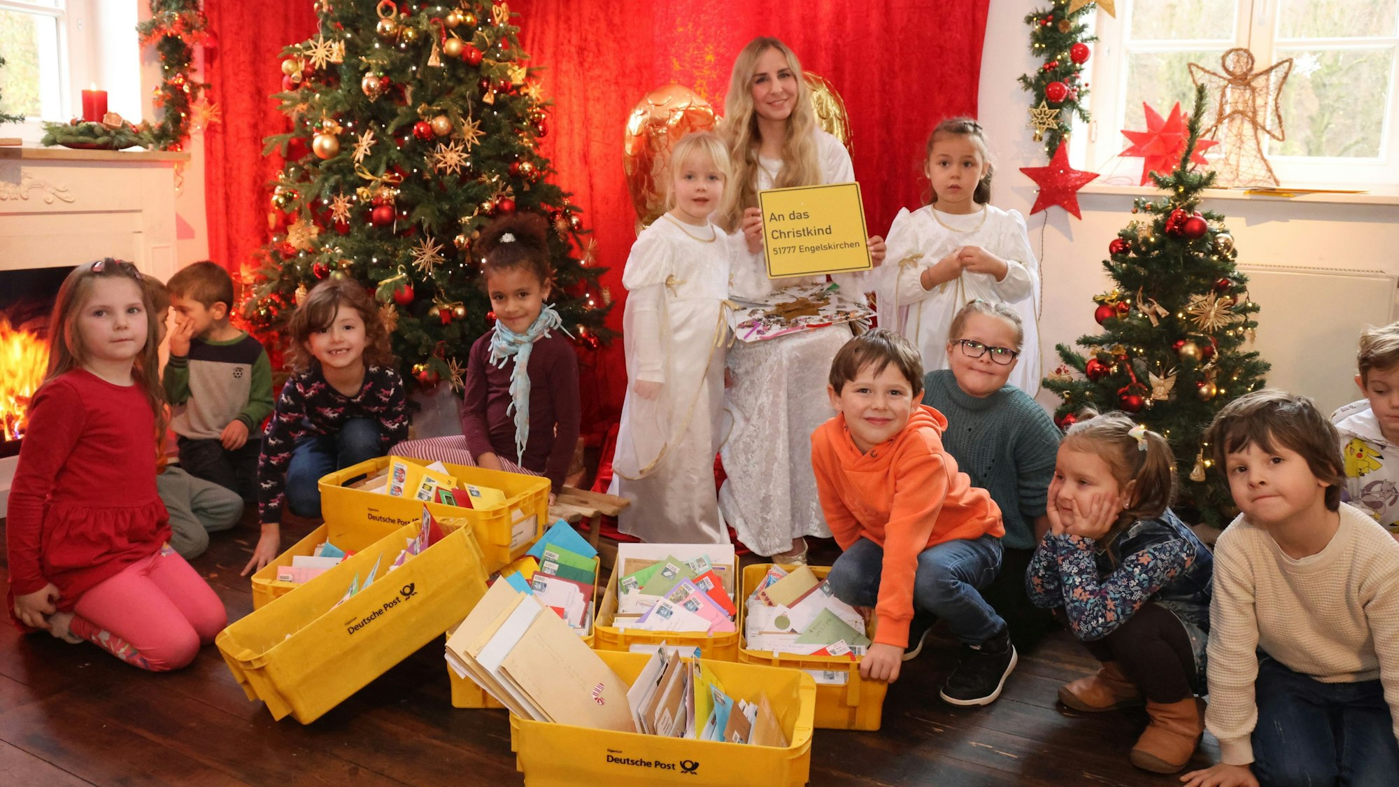 Die Kinder mit dem Christkind.