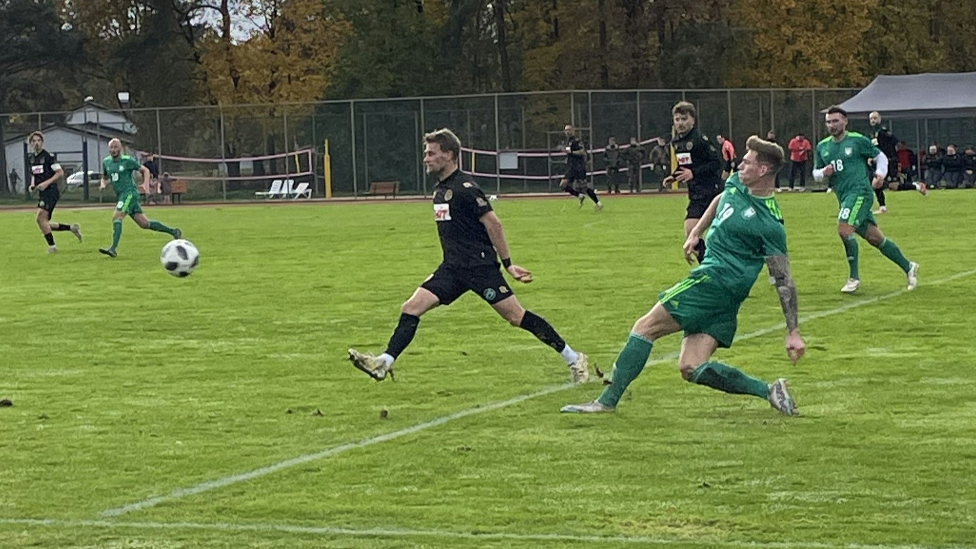 Fortuna Köln gewinnt Testspiel gegen die Bundeswehr-Nationalmannschaft in Porz-Wahn mit 6:0.