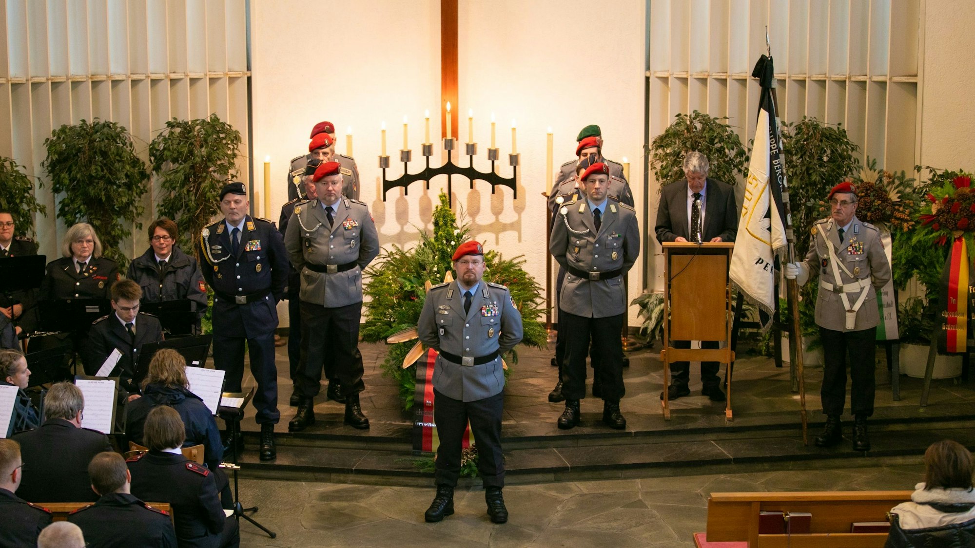 Blick in die Friedhofshalle.