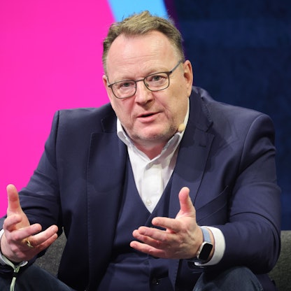 Kandidat der SPD: Torsten Burmester, Vorstandsvorsitzender Deutscher Olympischer Sportbund (DOSB), will Kölner Oberbürgermeister werden.