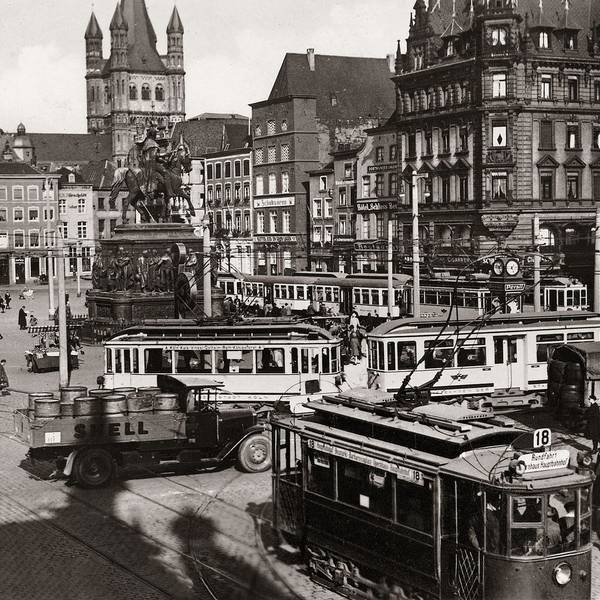Blick auf den Kölner Heumarkt in den 1920er-Jahren.