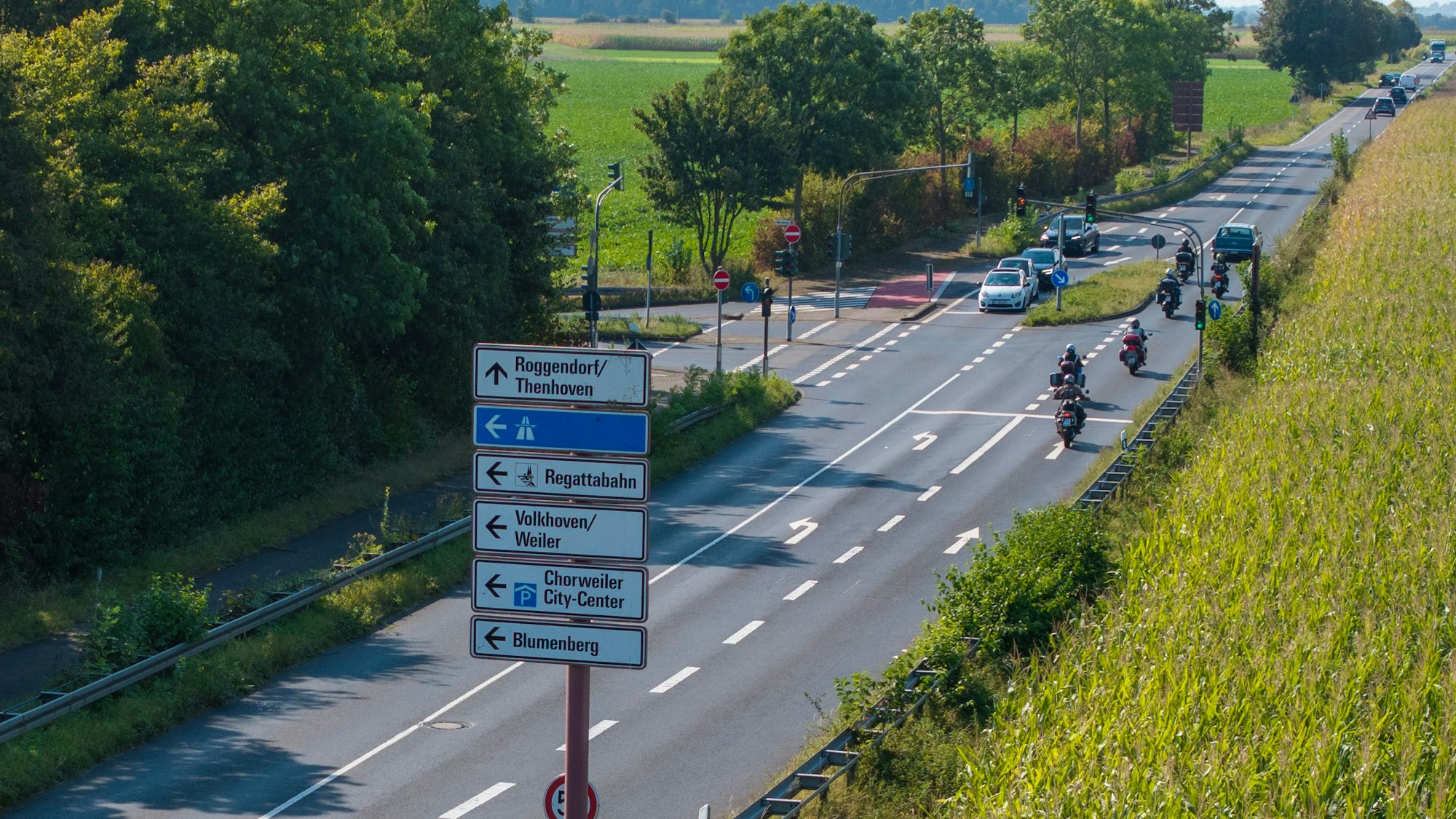 Blick auf den Blumenbergsweg an der Ecke Mercatorstraße.