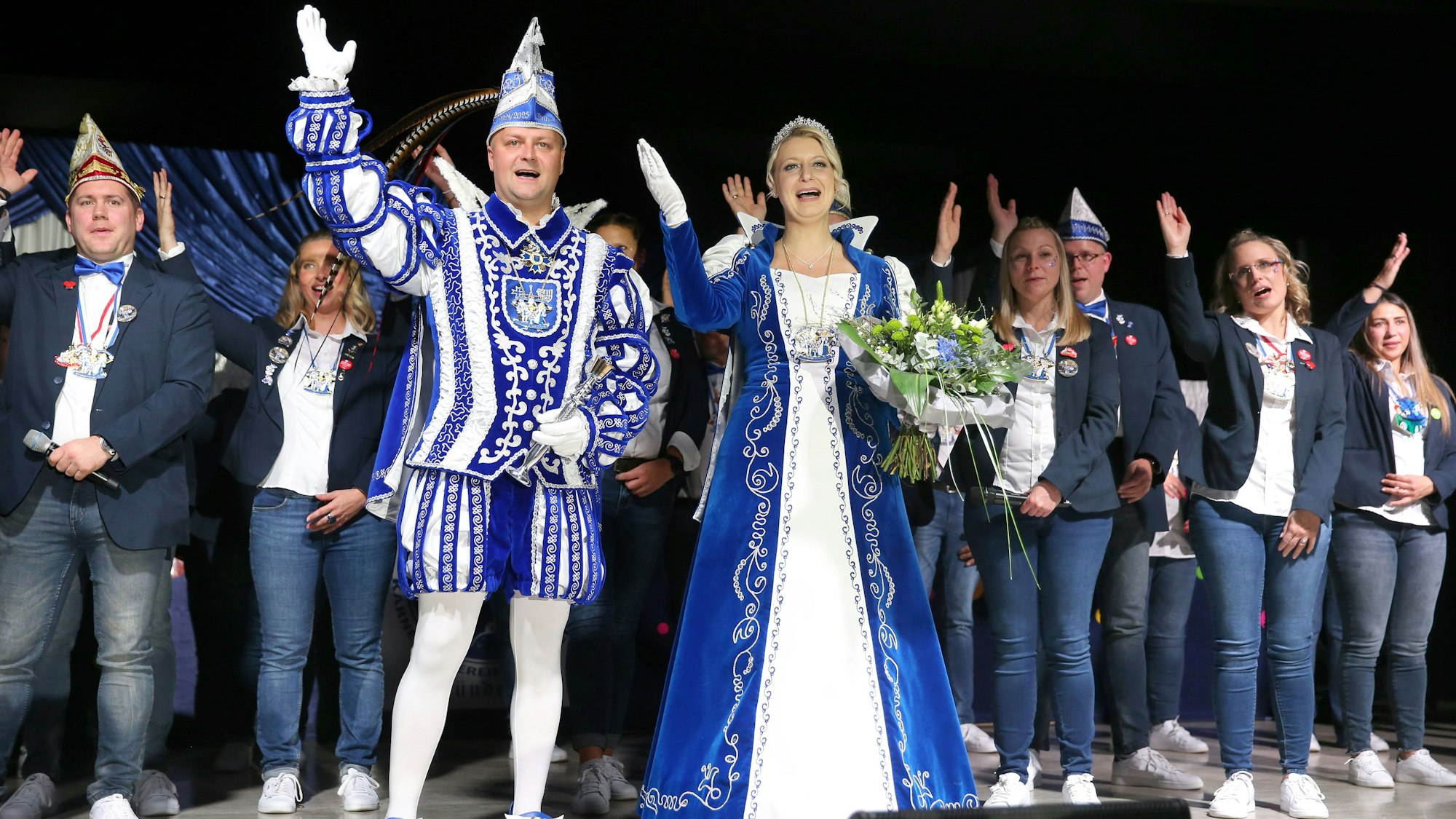 Prinzenproklamation in Bielstein: Prinz Nils I. und Prinzessin Tina.