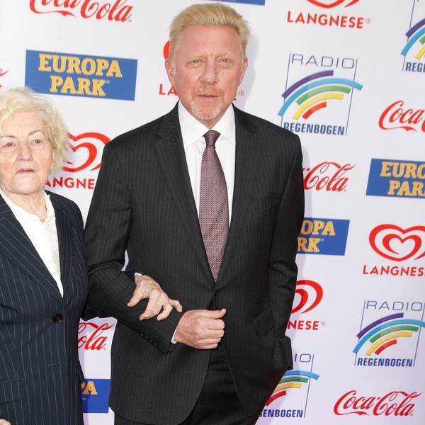 Boris Becker und seine Mutter Elvira auf dem roten Teppich im Europa Park Rust.
