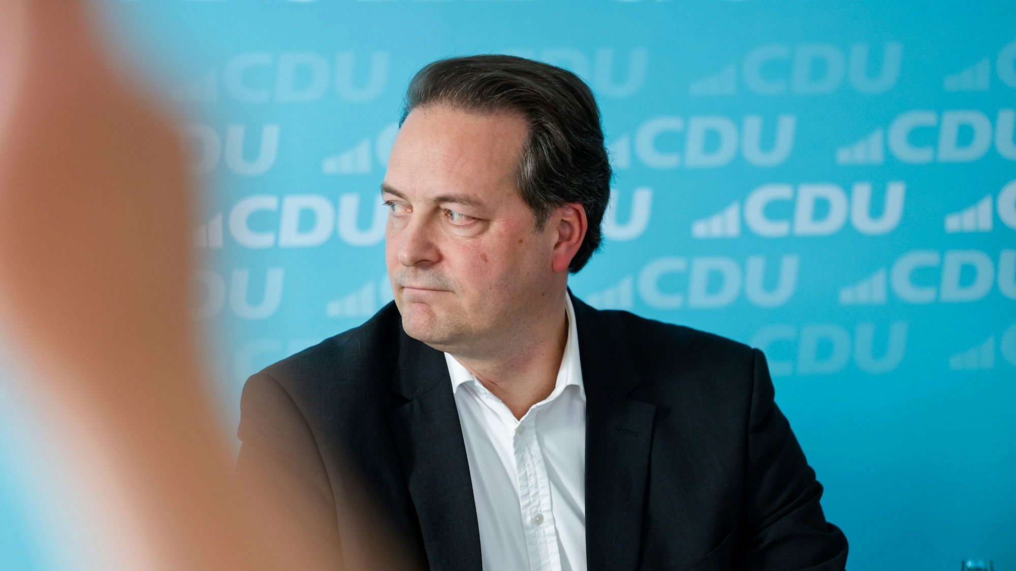 Karl Alexander Mandl sieht große Differenzen zwischen CDU und Grünen.