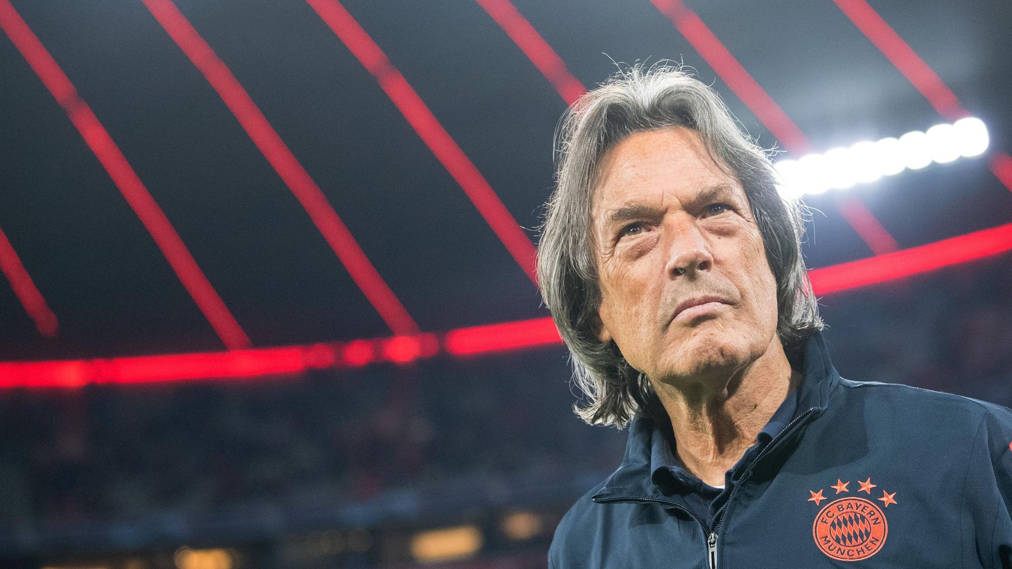 Hans-Wilhelm Müller-Wohlfahrt als Bayern-Vereinsarzt 2019. Diese Tätigkeit legte er im Sommer 2020 nieder.