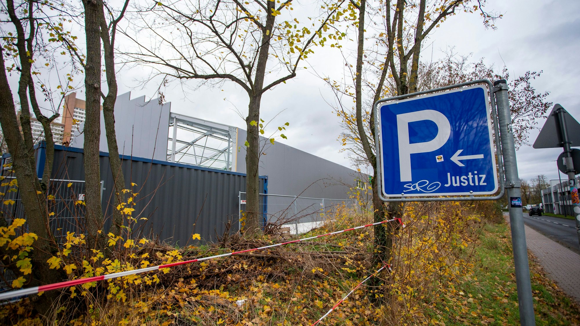 Nehmen Konturen an: die zusätzlichen Gerichtssäle.