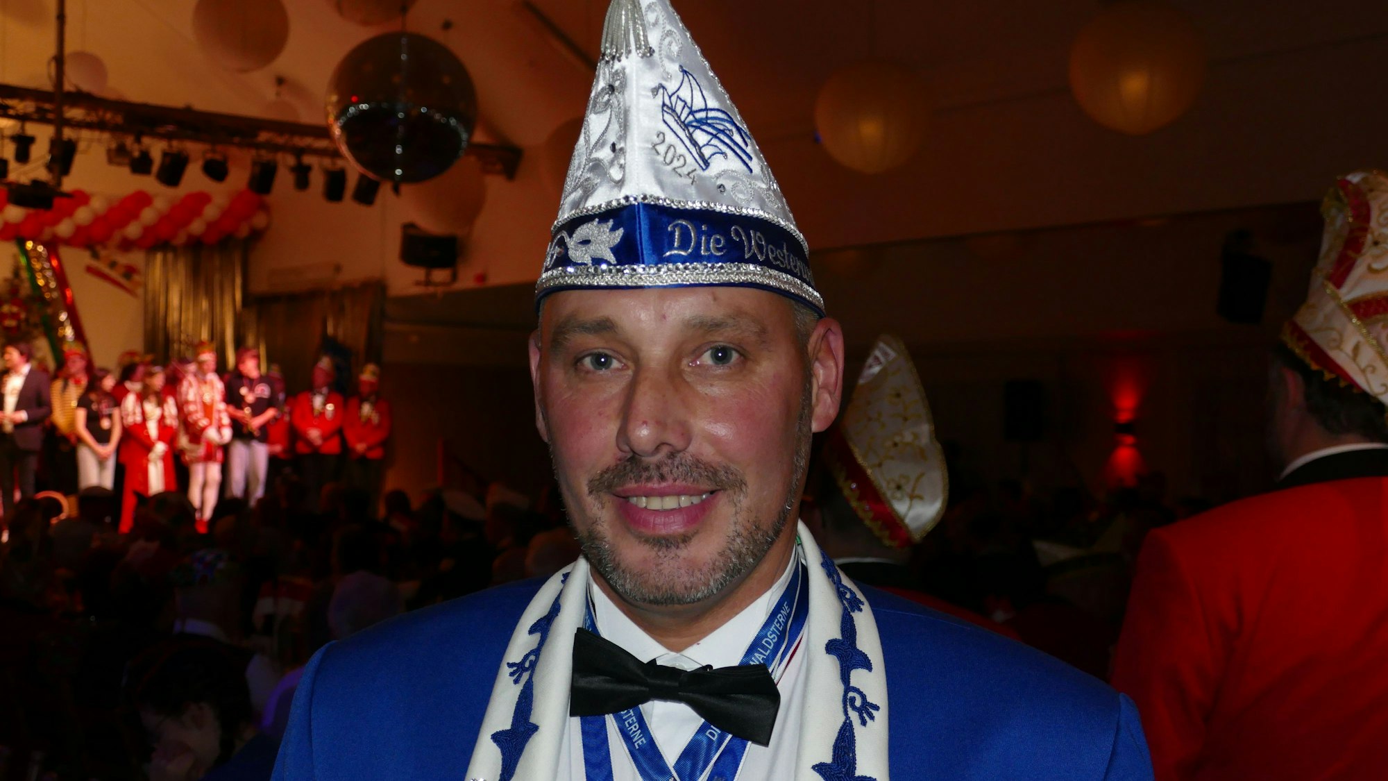 Andreas Becker ist Vorsitzender der Silberblauen und Prinz von Uckerath der abgelaufenen Session.