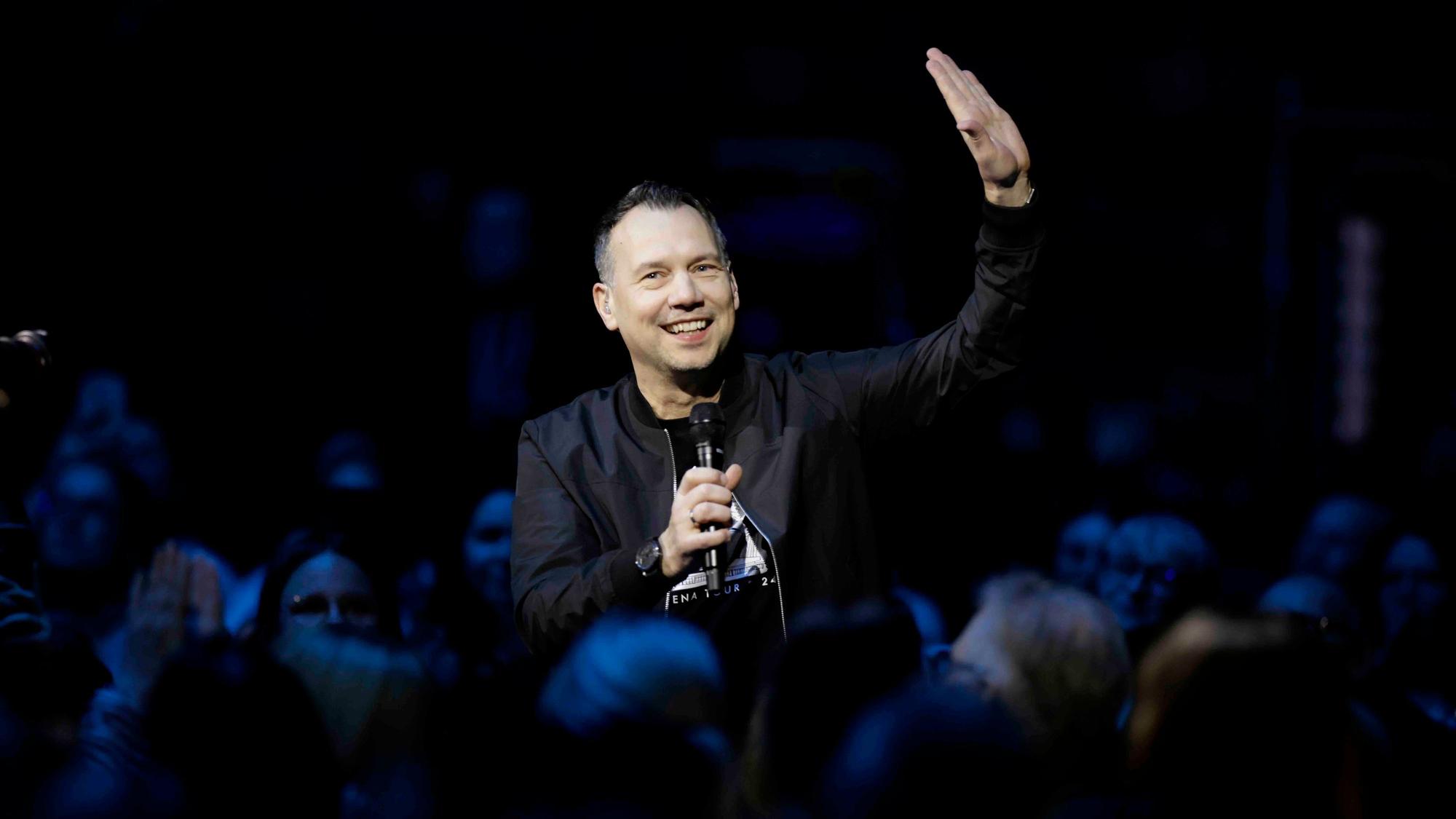 Sebastian Fitzek in der Lanxess-Arena.