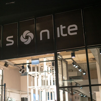 Seit dieser Woche in Köln: Der Samsonite-Store an der Ehrenstraße.