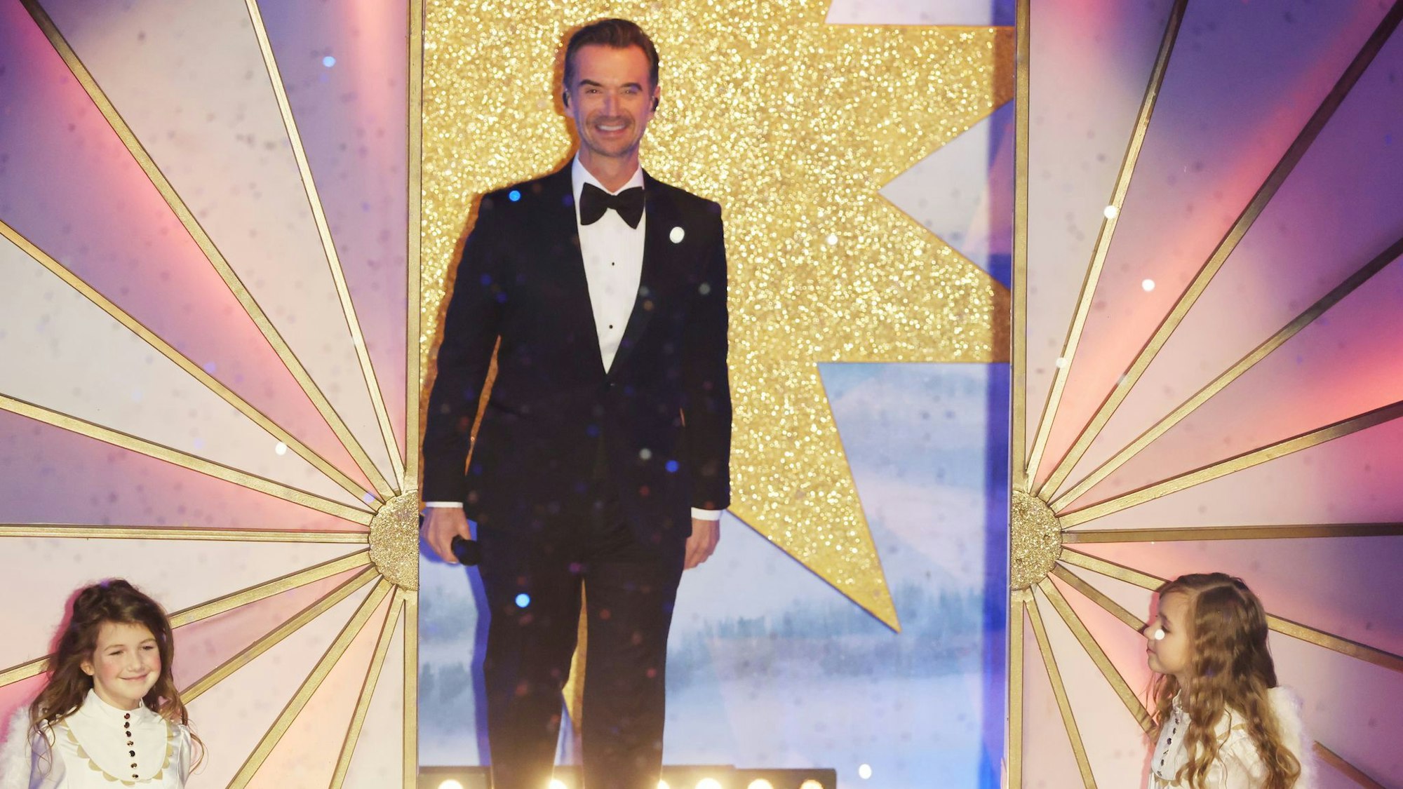 Florian Silbereisen moderiert zum 20. Mal die Live-TV-Show „Das Adventsfest der 100.000 Lichter“.