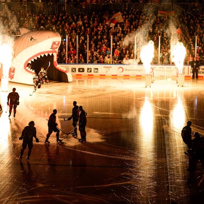 In dieser Saison noch keine Festung: Die Lanxess Arena, Heimat der Kölner Haie.