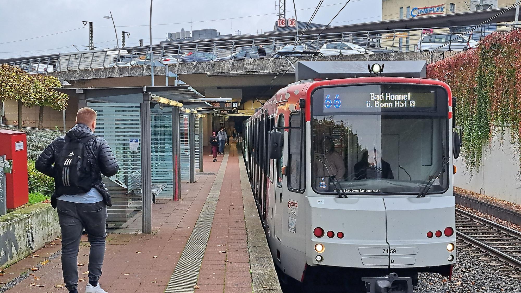 Aus Sicherheitsgründen ist die Stadtbahnflotte der SWB aus dem Verkehr gezogen worden. Fahrgäste müssen seit Wochen mit erheblichen Beeinträchtigungen leben.