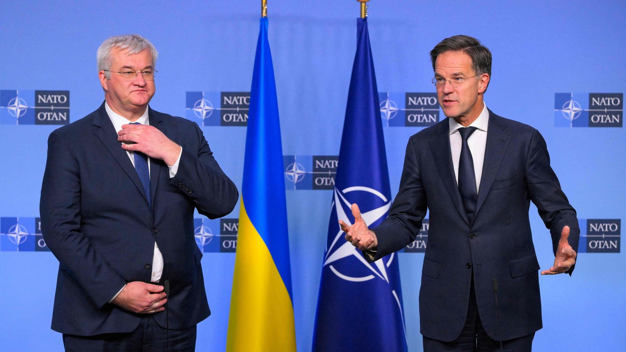 Der neue ukrainische Außenminister Andrij Sybiha kam in Brüssel mit den Verbündeten erstmals zu einem Nato-Ukraine-Rat zusammen.