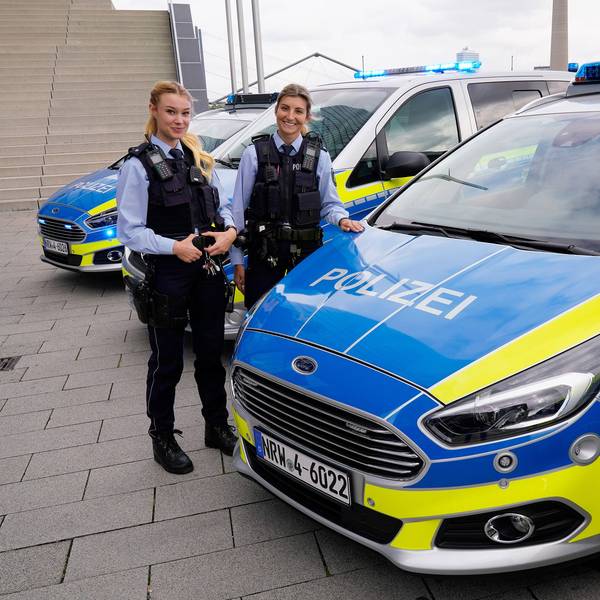 Der S-Max wird nicht mehr gebaut. Deshalb braucht die NRW-Polizei Ersatz für den Van von Ford.