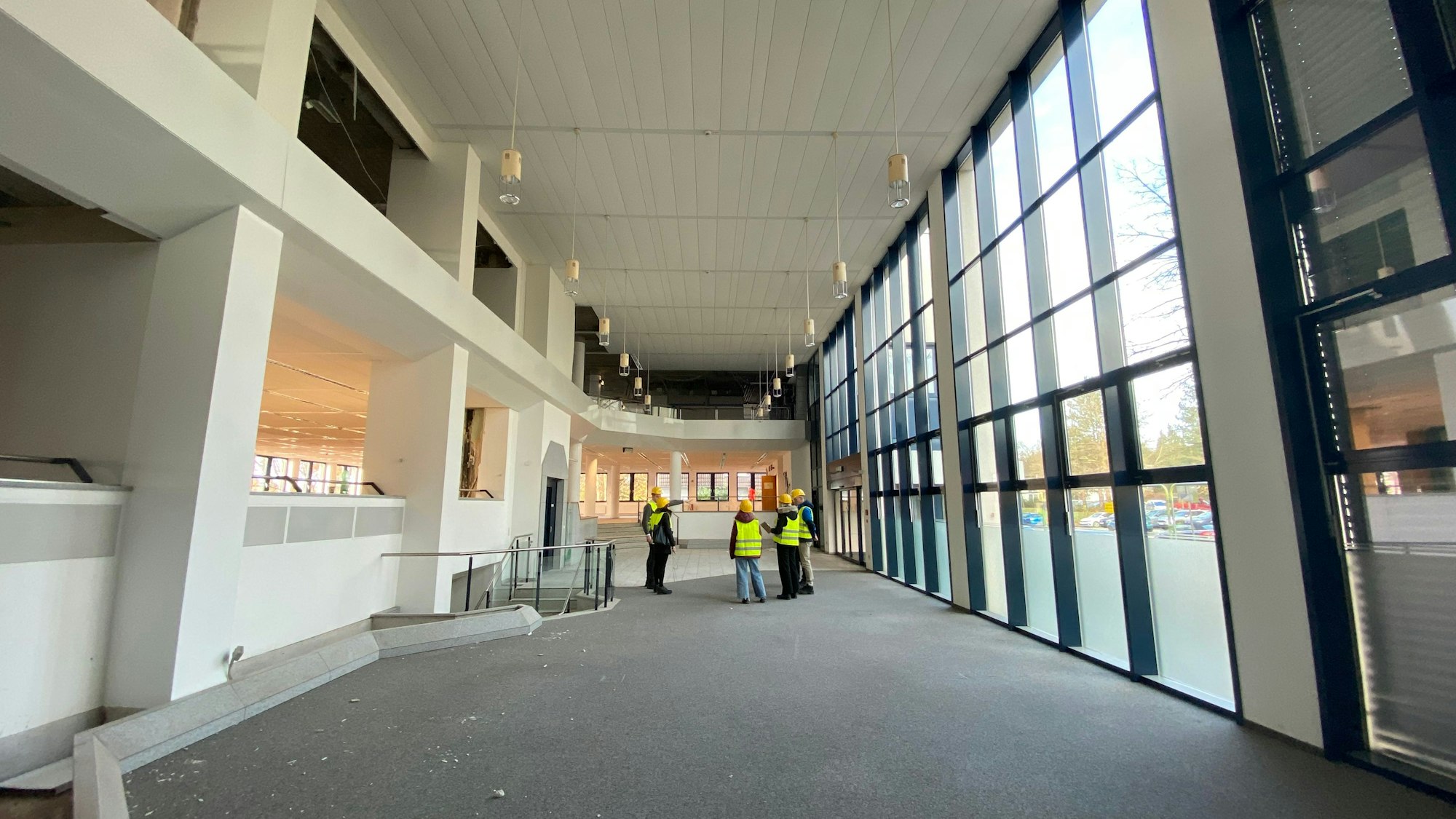 Im Inneren des neuen Stadthauses an der Bensberger Straße.