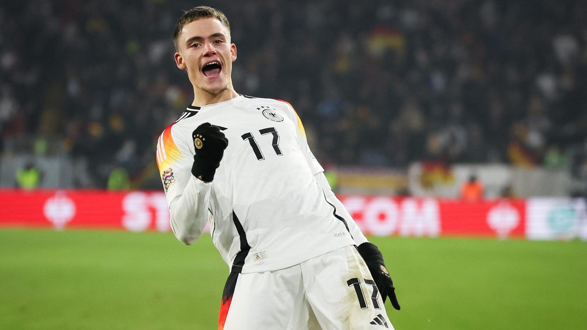 Florian Wirtz im DFB-Trikot: Hier jubelt der Pulheimer über seinen Treffer zum 4:0 gegen Bosnien-Herzegowina.