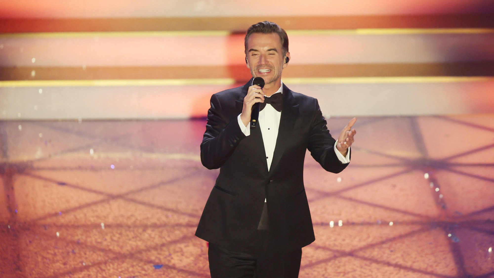 „Silvester-Schlagerbooom 2025“: Alle Infos zur Silbereisen-Show