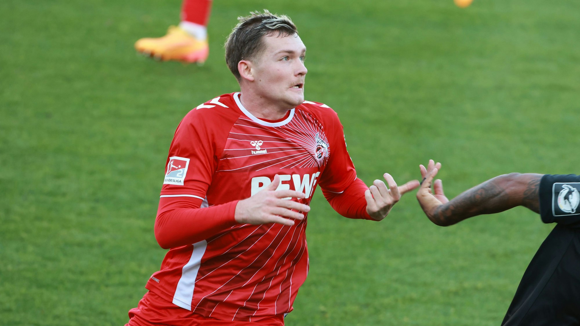 Testspiel im Franz-Kremer-Stadion, 1. FC Köln vs. Alemanmia Aachen,Luca Kilian (1. FC Köln), 26.11.2024, Bild: Herbert Bucco