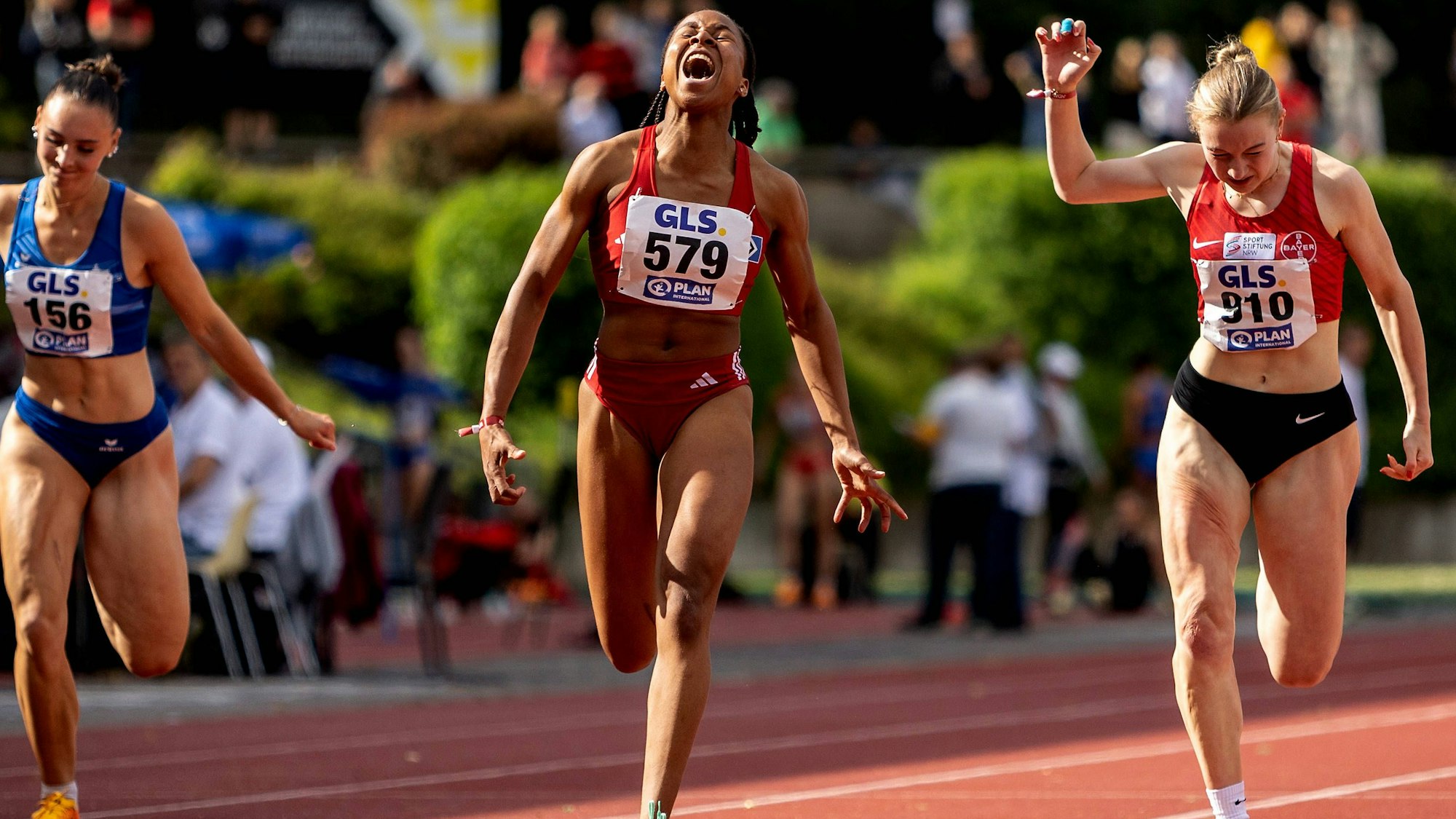 Zieleinlauf der ersten Drei bei der U18-DM.