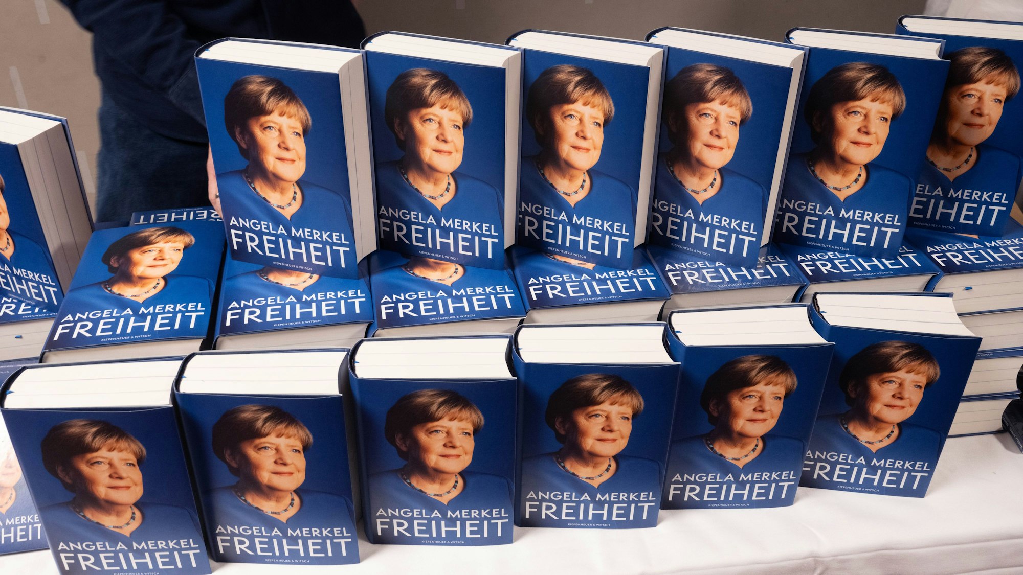 Das Buch von Ex-Kanzlerin Angela Merkel „Freiheit. Erinnerungen 1954 - 2021“