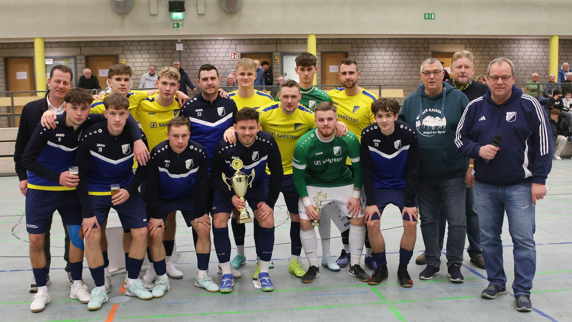 Mannschaftsfoto des SSV Nümbrecht.