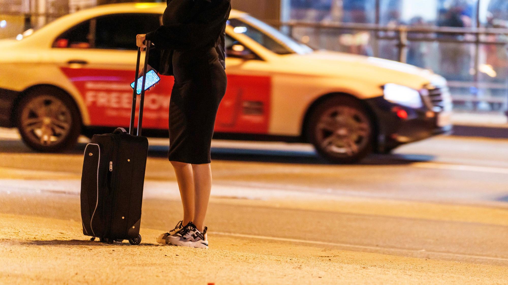 Durch vergünstigte Taxifahrten soll eine sichere Heimfahrt für Frauen zugänglicher werden.