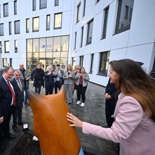 Außenansicht des neuen Polizeigebäudes in Schwelm.