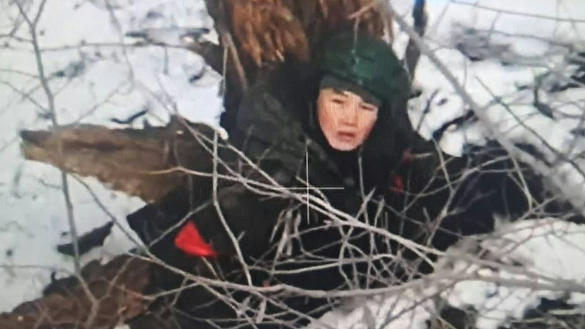 Eine vom ukrainischen Präsidenten Wolodymyr Selenskyj veröffentlichte Aufnahme soll einen nordkoreanischen Soldaten in der russischen Region Kursk zeigen.